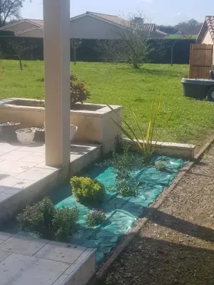 Piscine de l'établissement Grande maison familiale ou située à proximité