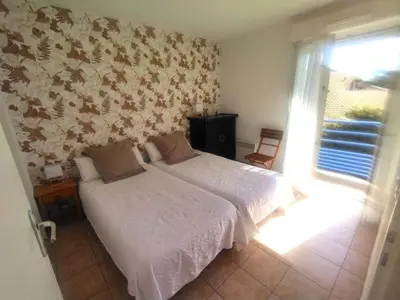 Un ou plusieurs lits dans un hébergement de l'établissement Appartement T2 Cabine, 6 pers, Terrasse Sud, Parking - FR-1-379-146