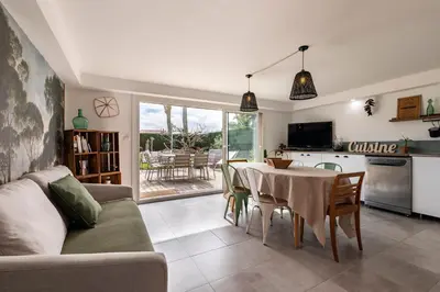 Cuisine ou kitchenette dans l'établissement L'annexe Landaise