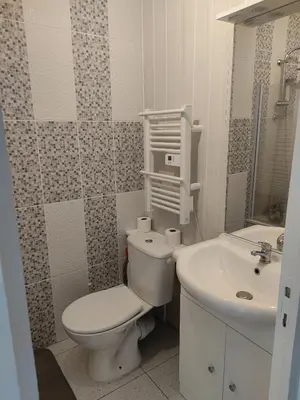 Salle de bains dans l'établissement Studio proche centre-ville et gare