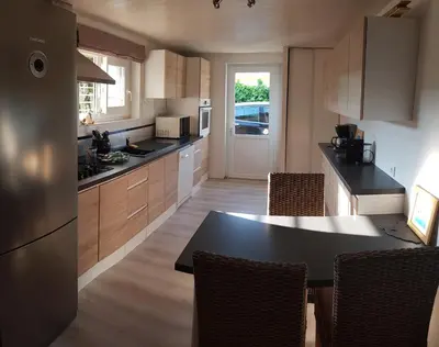 Cuisine ou kitchenette dans l'établissement Dax location maison avec spa