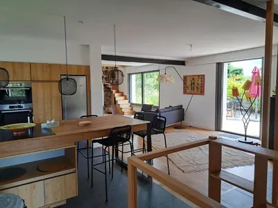 Cuisine ou kitchenette dans l'établissement Villa Hossegor - 4 étoiles, 6 chambres - 5 salles de bains - piscine chauffée 5 mn des plages
