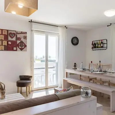 Apartment Les jardins de l'oyat-1 by Interhome