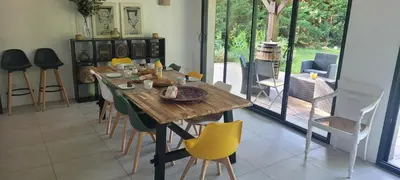 Coin salon dans l'établissement Villa Familiale