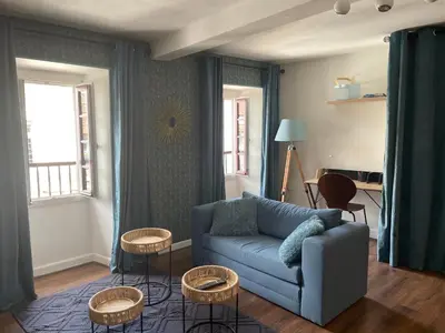 Coin salon dans l'établissement LouSangla
