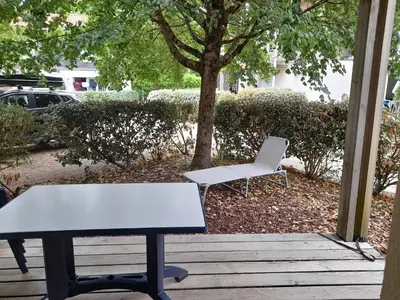 Jardin de l'établissement Appartement les Terrasses du Lac