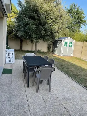 Plan de l'établissement Superbe appartement proche de tout, climatisé.