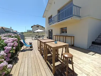 Balcon ou terrasse dans l'établissement Maison Mimizan plage