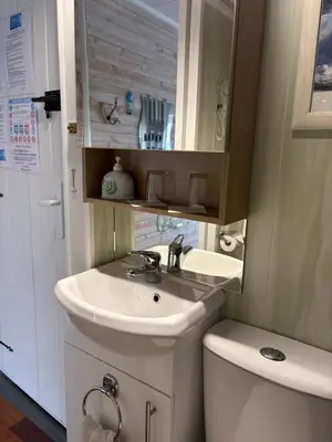 Salle de bains dans l'établissement LA MAISON DES HIPPOCAMPES