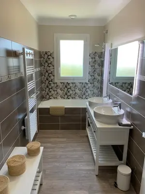 Salle de bains dans l'établissement Résidence « les Gets » Location T4 Vieux-Boucau-Les-Bains
