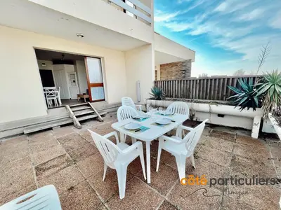 Balcon ou terrasse dans l'établissement AU PETIT LOGIS - Apt T1 Bis avec terrasse à 500m de l'Océan