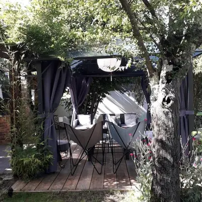 Jardin de l'établissement maison de vacances
