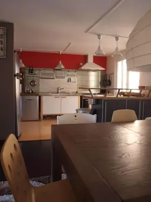 Cuisine ou kitchenette dans l'établissement Belle villa contemporaine