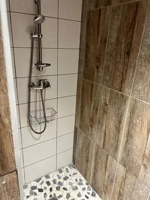 Salle de bains dans l'établissement Le Phare