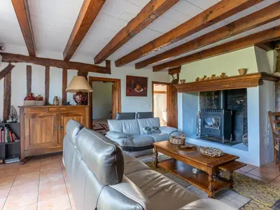 Coin salon dans l'établissement Maison landaise 3* à Mimizan, 7 pers, WiFi, clim, proche océan - FR-1-50-103