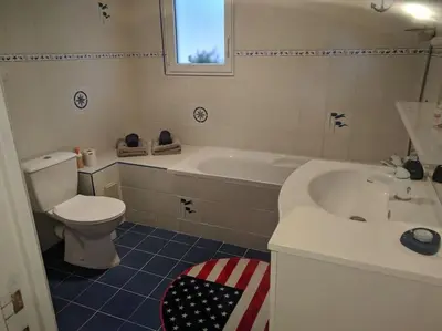 Salle de bains dans l'établissement JOLI STUDIO PRIVE