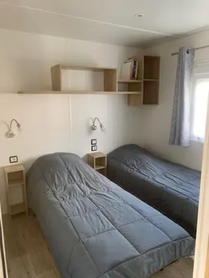 Un ou plusieurs lits dans un hébergement de l'établissement mobil home chez fred