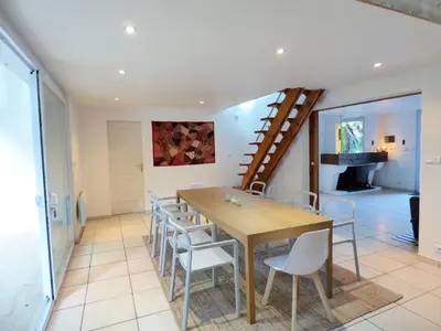 Cuisine ou kitchenette dans l'établissement *VILLA PALMA* 5 suites parentales, plage à 600 m, Vieux-Boucau