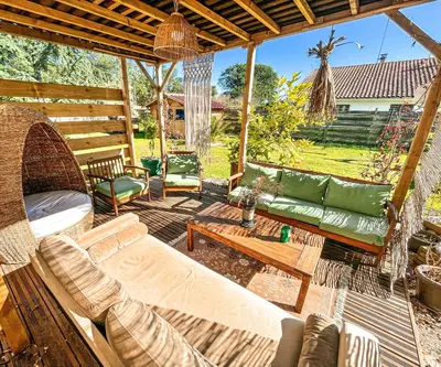 Coin salon dans l'établissement Beach house idéale pour famille, 400 m de l’océan
