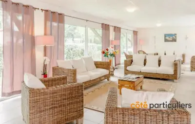 Coin salon dans l'établissement LES TERRASSES DU LAC 26 - Apt T3 au bord du Lac