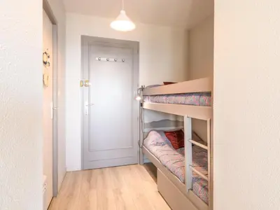 Un ou plusieurs lits dans un hébergement de l'établissement Studio Belvédère 15 by Interhome