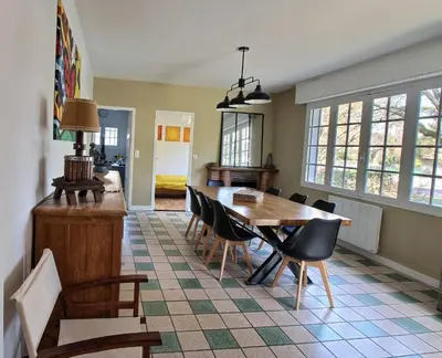 Coin salon dans l'établissement Pyla, secteur Haïtza, charmante maison 4 chambres et jardin privé