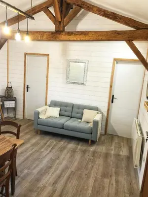 Coin salon dans l'établissement Gîte au cœur des Landes
