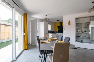 Cuisine ou kitchenette dans l'établissement CHEZ CED - Gujan-Mestras / Bassin d'Arcachon