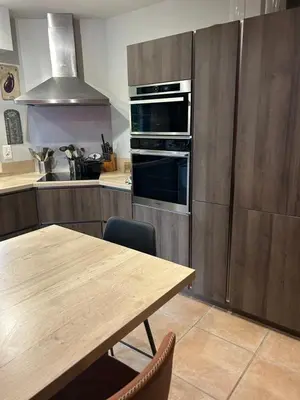 Cuisine ou kitchenette dans l'établissement Villa 8 personnes proche d'Hossegor au bord du Golf de Pinsolle