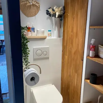 Salle de bains dans l'établissement Malira