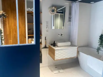 Salle de bains dans l'établissement Malira