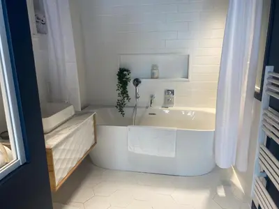 Salle de bains dans l'établissement Malira
