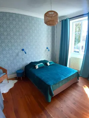 Un ou plusieurs lits dans un hébergement de l'établissement Villa MAGDA à 30 mn mer pour vacances ou cure