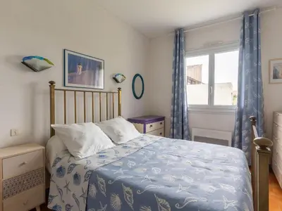 Un ou plusieurs lits dans un hébergement de l'établissement T3 à Mimizan Plage, 250m de l'océan, parking privé, pour 6 pers. - FR-1-50-111