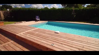 Piscine de l'établissement VILLA LA PAVOTTE 4* 11 PERSONNES.PISCINE CHAUFFEE.JACCUZY OPTION. ou située à proximité