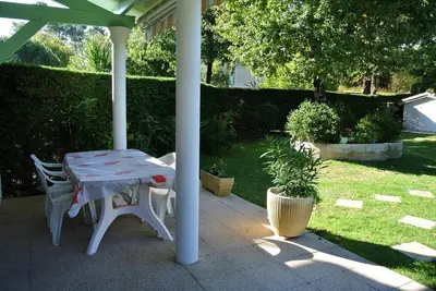 Jardin de l'établissement Biscarrosse Lac Navarrosse Duplex avec mezzanine classé 1 étoile