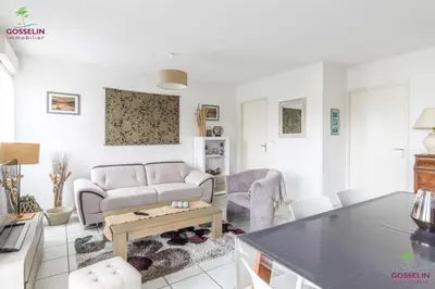 Coin salon dans l'établissement Biscarrosse Bourg Charmant appartement T3 en centre ville