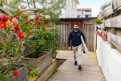 Jardin de l'établissement Ted Surf House