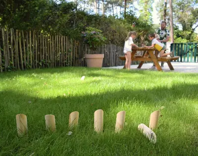Jardin de l'établissement Nid de Ruben, Villa Hostal Naou Hossegor Wifi Netflix Sauna