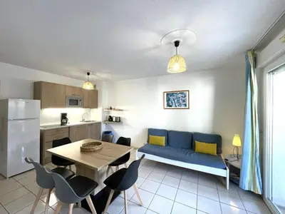 Cuisine ou kitchenette dans l'établissement T3 Cabine avec Piscine, Parking, Animaux admis à Moliets-et-Maa - FR-1-379-162