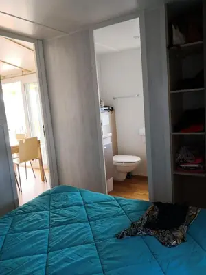 Plan de l'établissement Bungalow chaleureux à Saint-Julien-en-Born avec piscine partagée