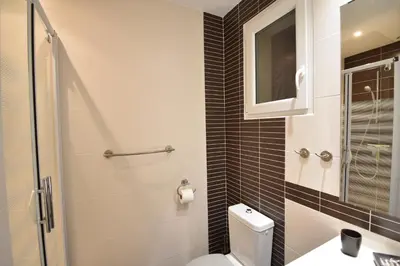 Salle de bains dans l'établissement Anlga - Hossegor villa mitoyenne de plain pied rénovée avec jardinet clos et terrasse
