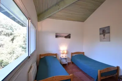 Plan de l'établissement Sauges - Hossegor belle villa avec vue océan dans secteur calme entre lac et océan sur terrain non clos d'environ 1500 mètres car