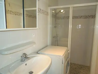 Salle de bains dans l'établissement Enea - Hossegor agréable villa proche du lac et de la plage