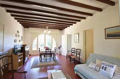 Coin salon dans l'établissement Cante l'Aouset - Hossegor villa en bordure du golf et tout proche des terrains de tennis et du centre ville