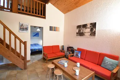 Coin salon dans l'établissement Pley - Seignosse agréable villa landaise dans secteur calme et résidentiel sur vaste jardin clos