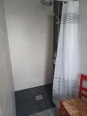 Salle de bains dans l'établissement Marrocqjp