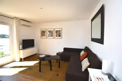 Télévision ou salle de divertissement dans l'établissement Cote d'argent - Hossegor en bordure du lac et à côté du joli parc