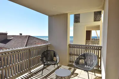 Balcon ou terrasse dans l'établissement Estacade - Capbreton en front de mer à deux pas de l'océan proche restaurants