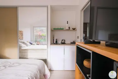 Cuisine ou kitchenette dans l'établissement Biscarrosse Plage Maison de charme proche des plages océanes classé 1